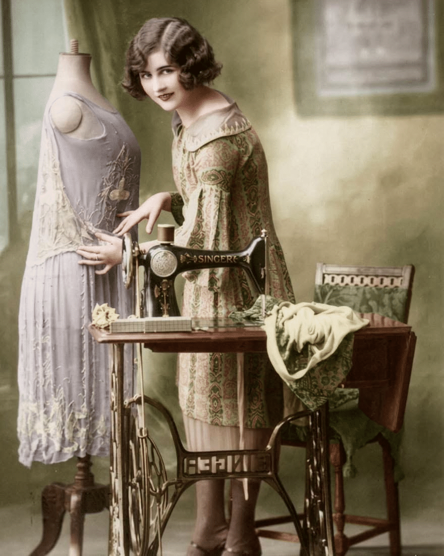 La sueur sous l&rsquo;aiguille : la couturière en chambre et la révolution de la machine Singer